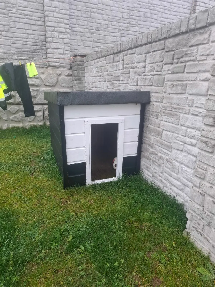 Dog run and house - Image 4