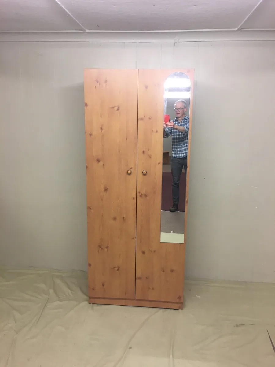 Wardrobe - Image 2