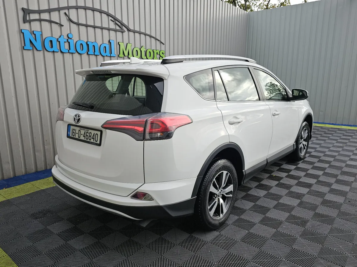 2016 Toyota RAV4 2.0 D-4D 2WD LUNA - Image 3