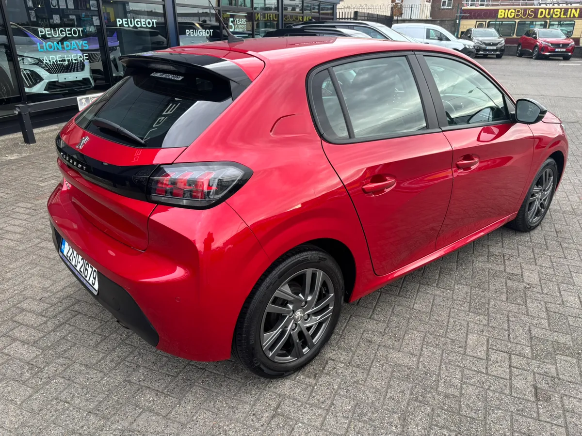 Peugeot 208 2022 - Image 4