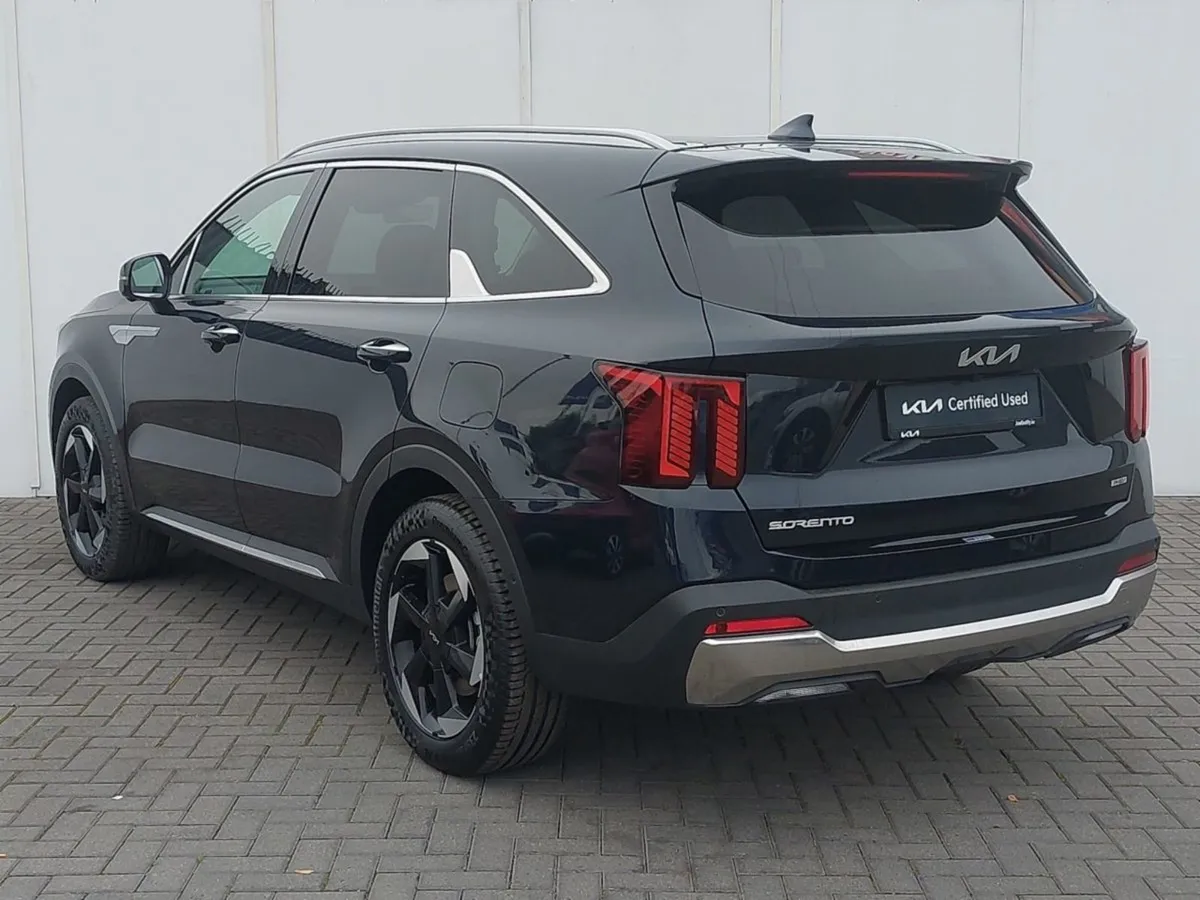 Kia Sorento 1.6 Phev SEM Zero Mileage - Image 3