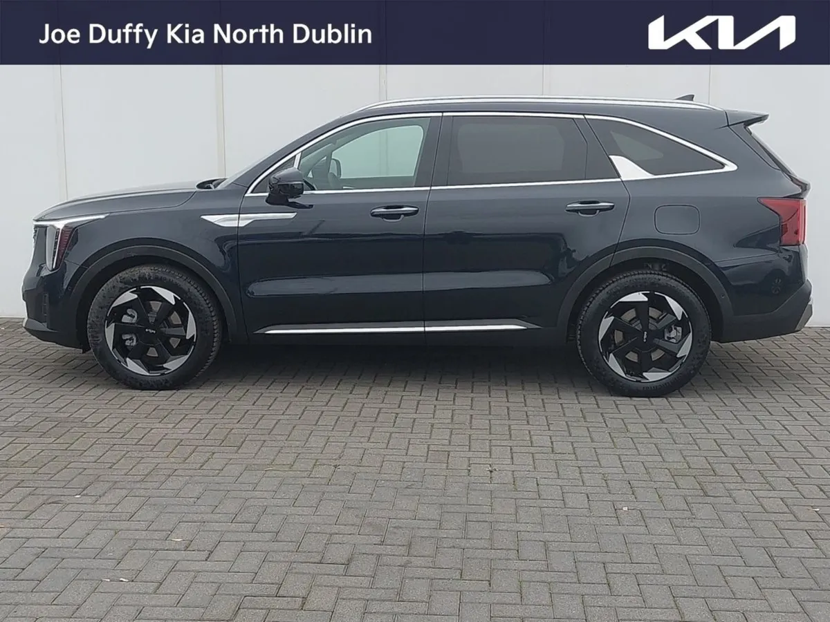 Kia Sorento 1.6 Phev SEM Zero Mileage - Image 4
