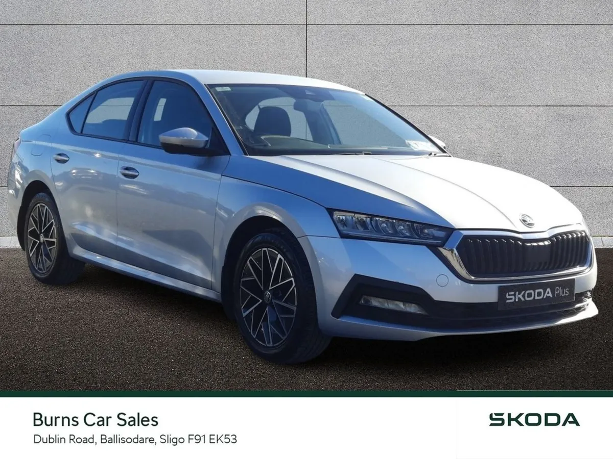 Skoda Octavia Ambition 1.0tsi 110HP - Image 1