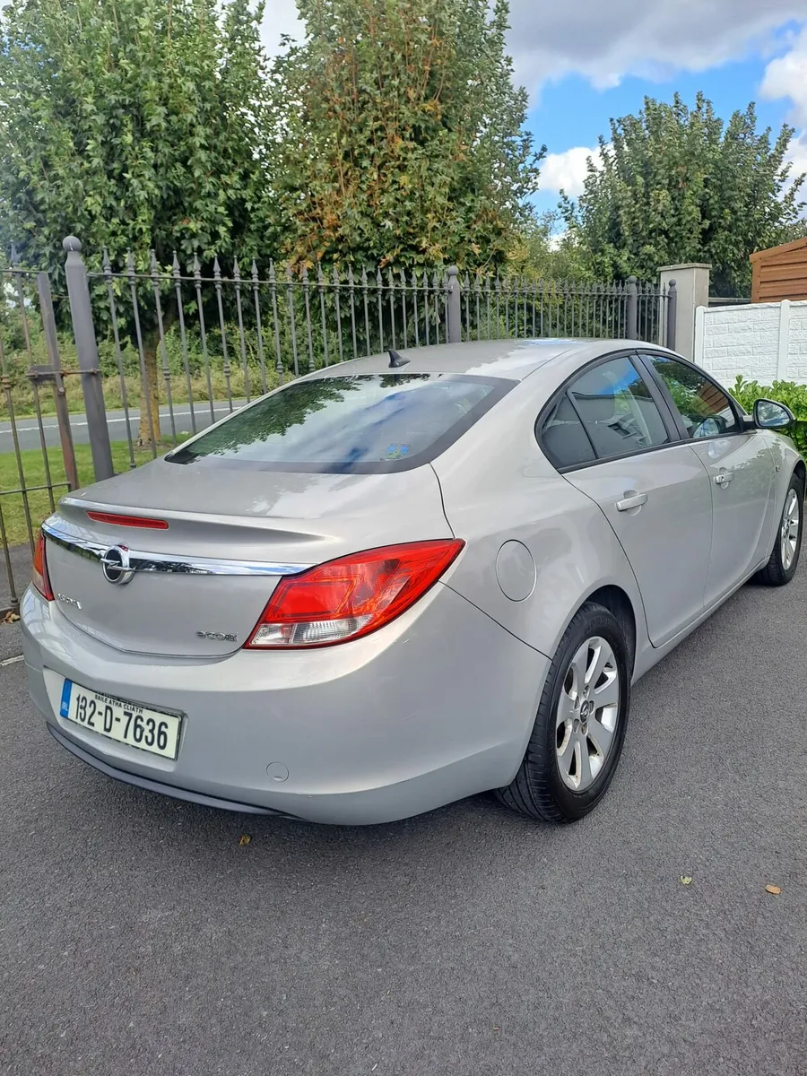 Car - Image 4