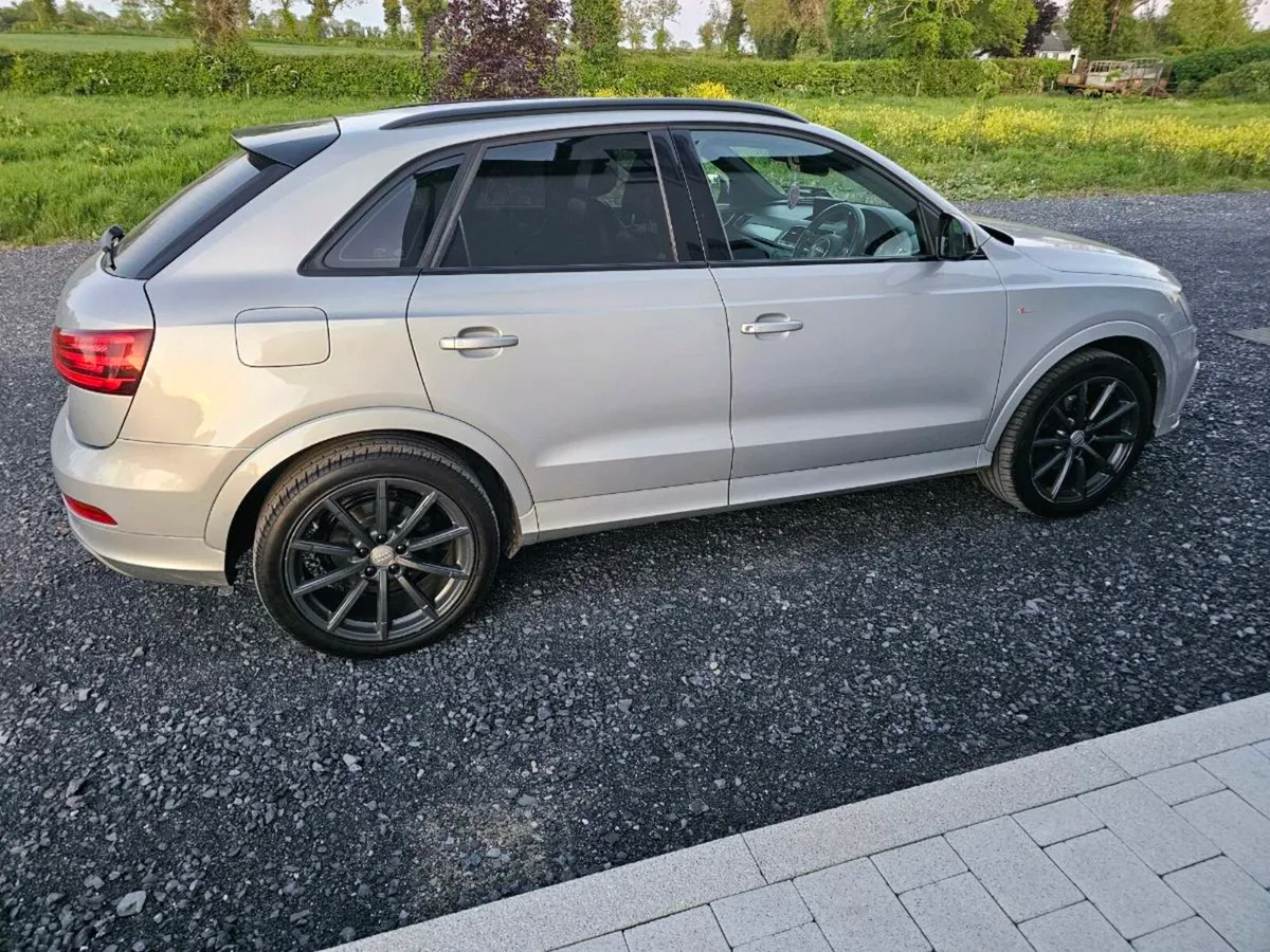 Audi Q3 2.0TDI BLACK EDITION S-LINE 2015 (151) - Image 2