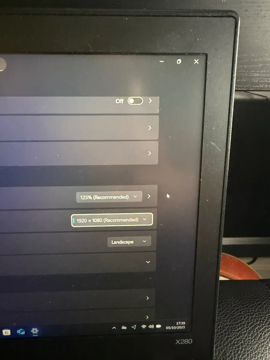 Lenovo X280 Laptop i5/8GB/256SSD/FHD Touch - Image 2