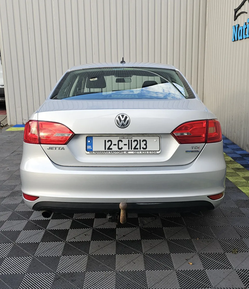 2012 Volkswagen Jetta 1.6 TDI Automatic - Image 3