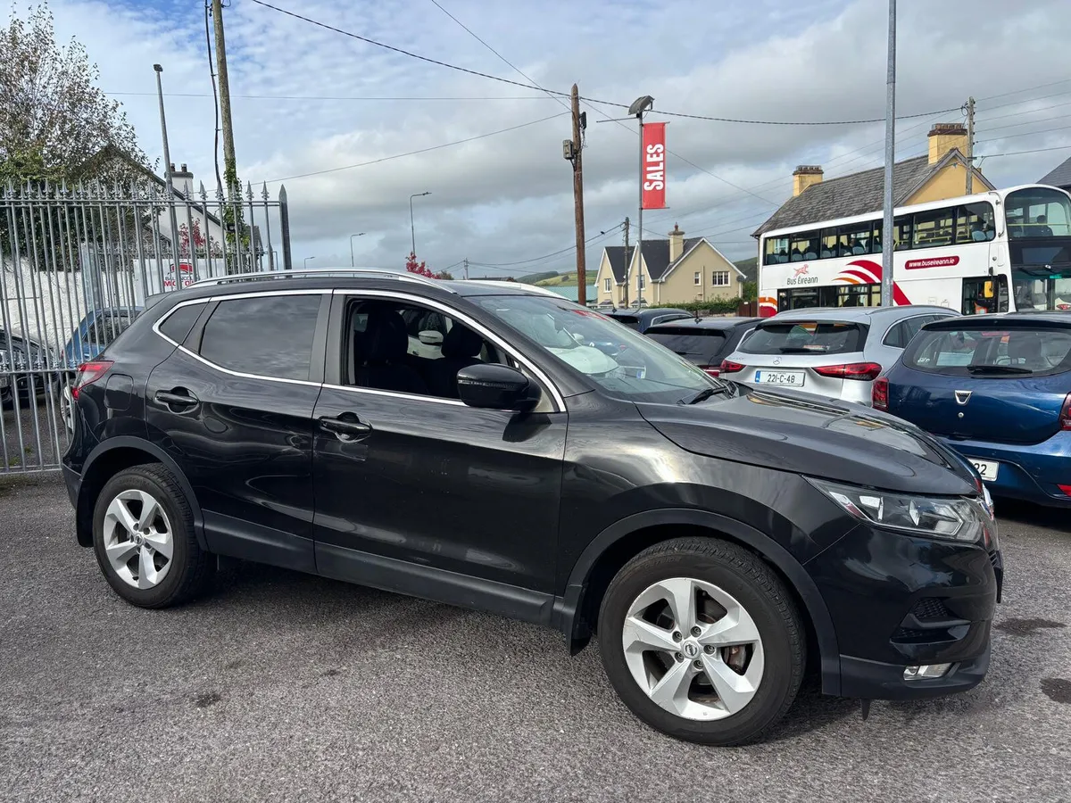 Nissan Qashqai 2018  PETROL  SV  SPEC - Image 2