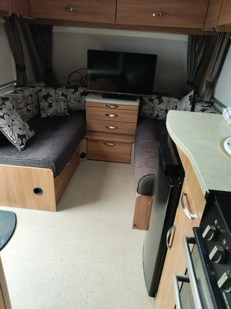 Caravan 2013 swift sprite - Image 4