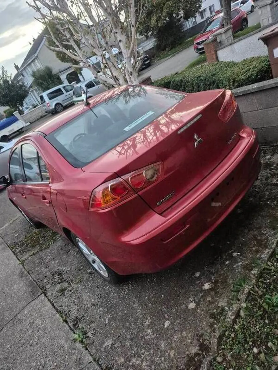 2011 Mitsubishi Lancer breaking - Image 3