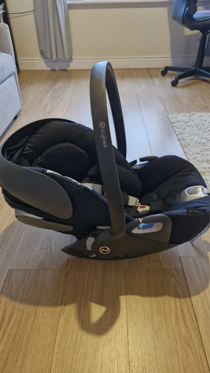 Infant Car Seat - Image 2