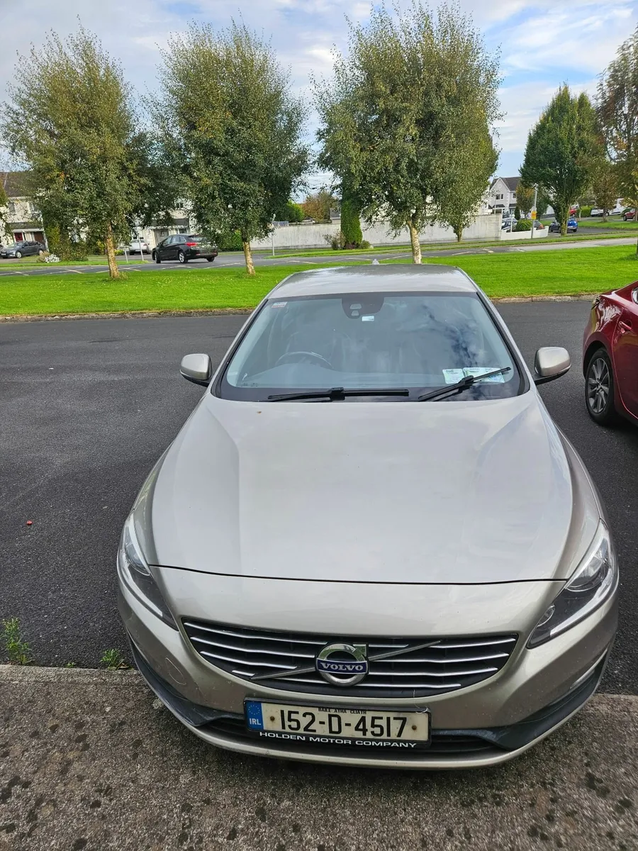 Volvo S60 2015 - Image 2