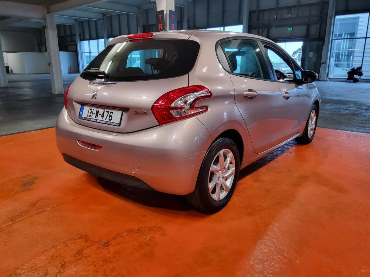 Peugeot 208 1.0 VTI 68 bhp Active - Image 3