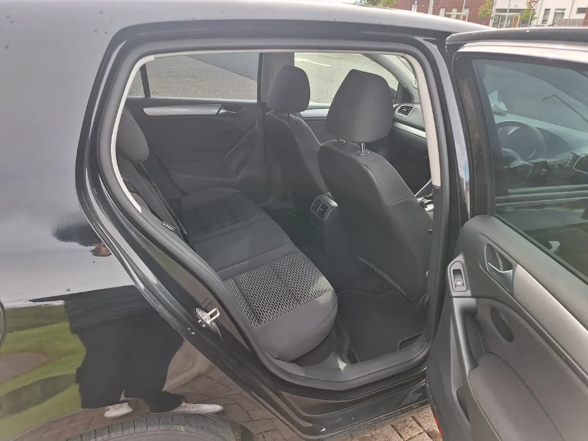 Volkswagen Golf 2013 - Image 3