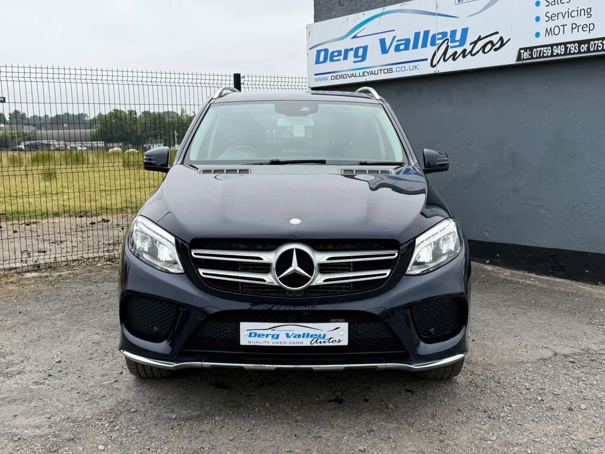 Mercedes-Benz GLE 2017 - Image 3