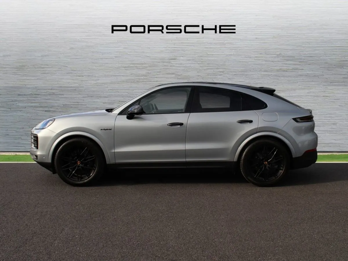 Porsche Cayenne E-hybrid Coupe - Image 4