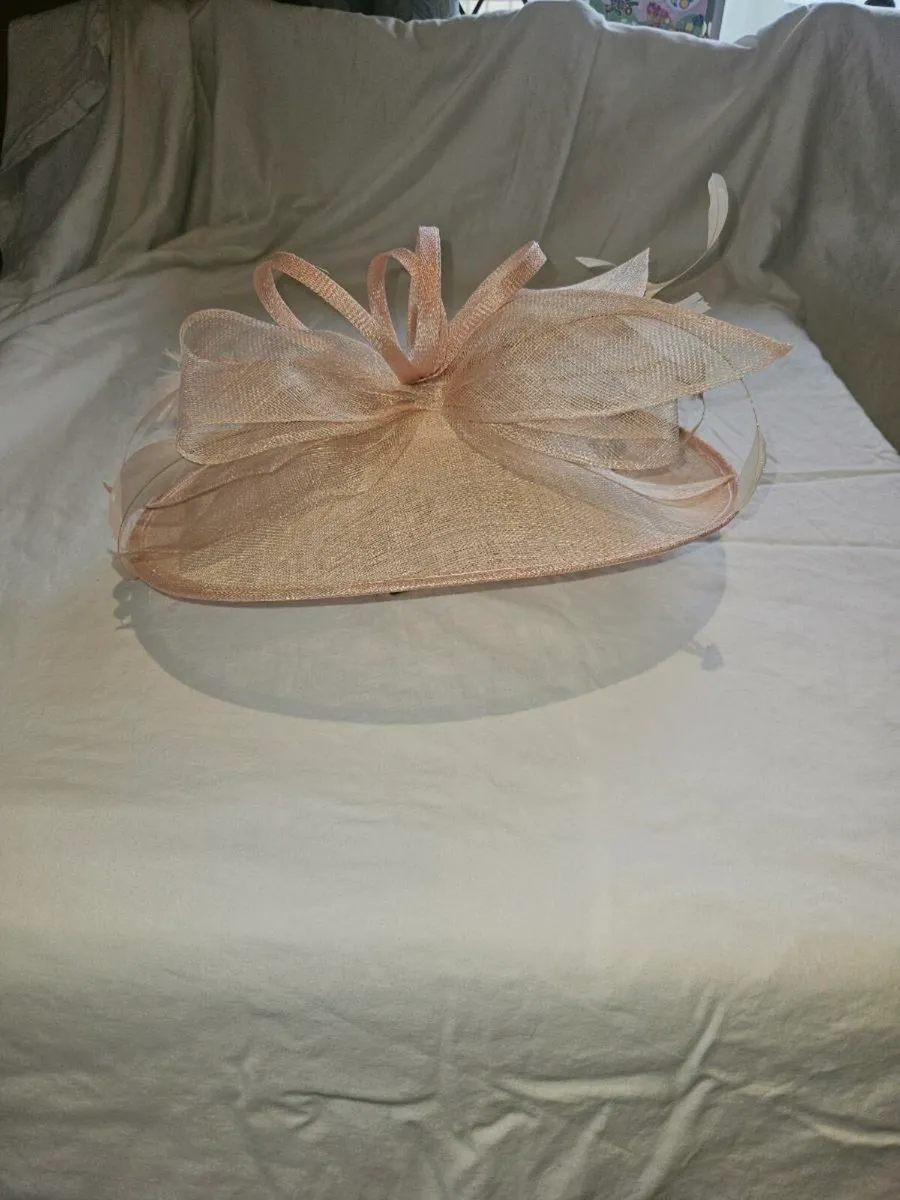 Wedding Fascinator - Image 2