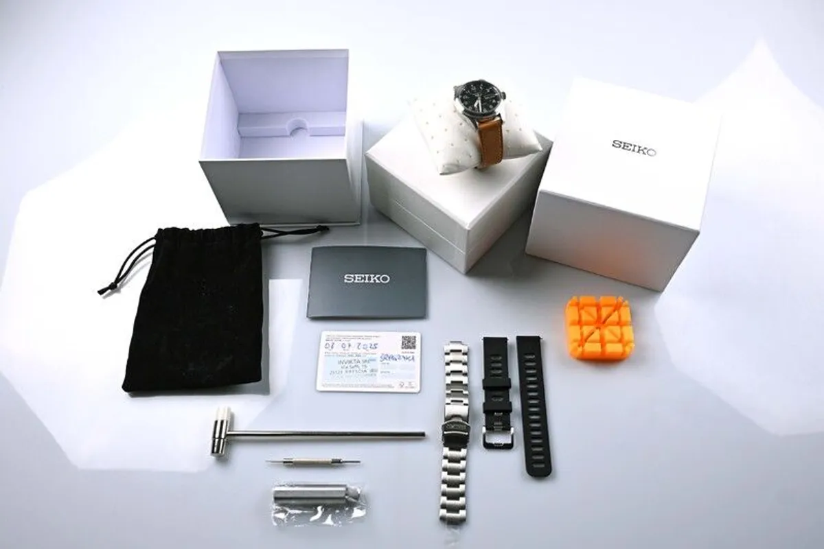 Seiko 5 Field Watch SRPG27K1 plus Extras! - Image 2