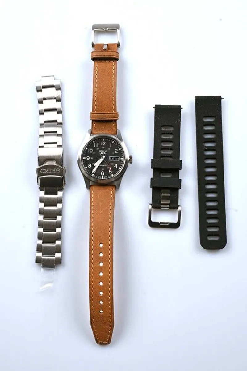 Seiko 5 Field Watch SRPG27K1 plus Extras! - Image 3