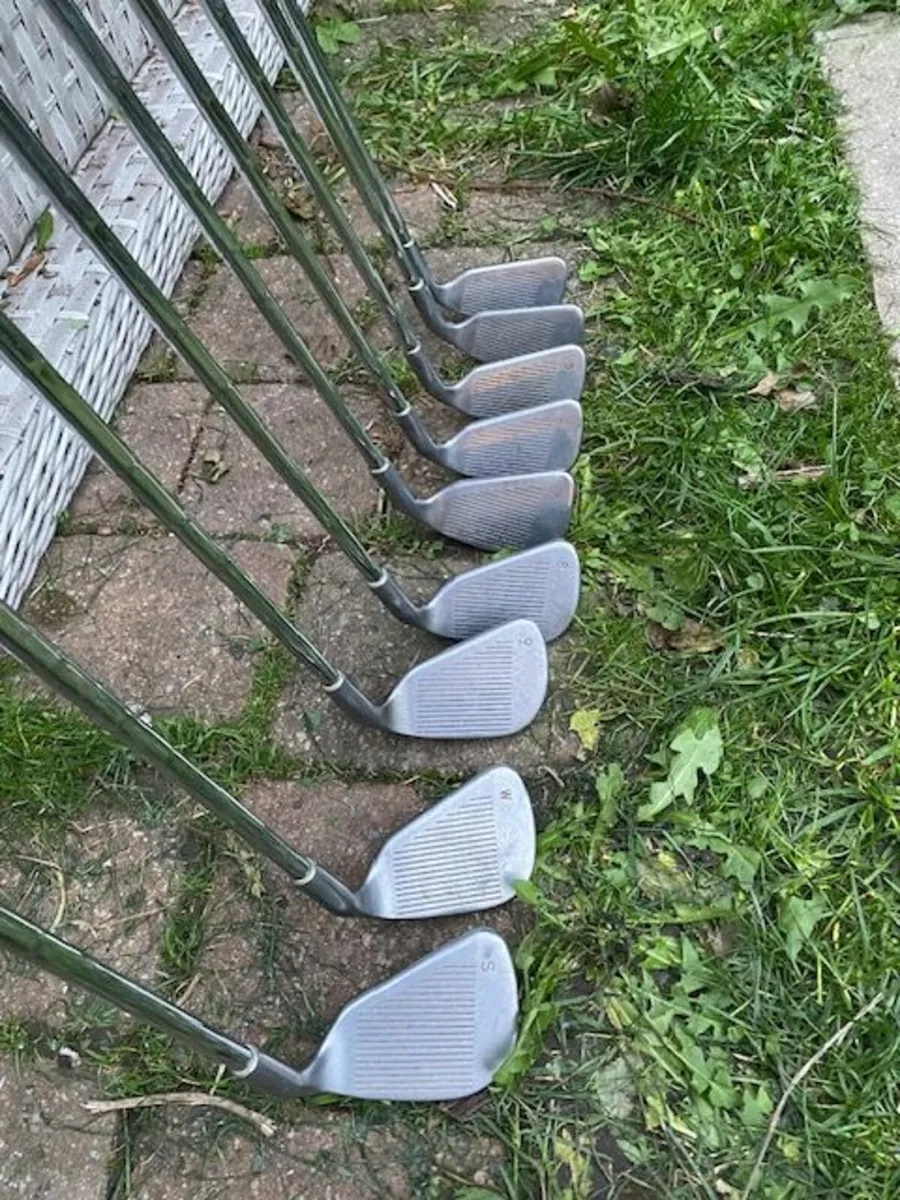 Golf Clubs - Image 1