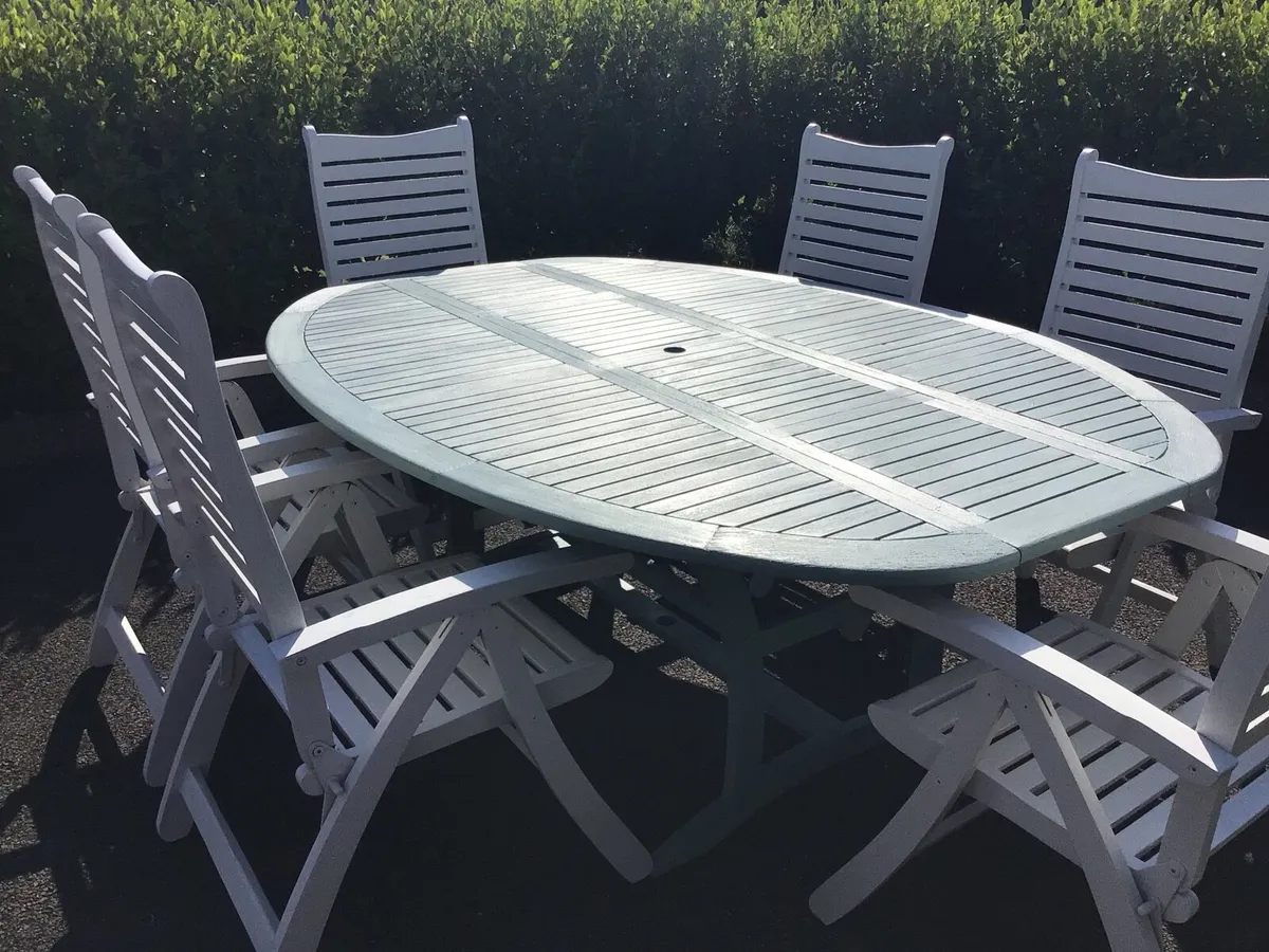 Garden Table,6 Chairs with Cushions and  Umbrella - Image 2