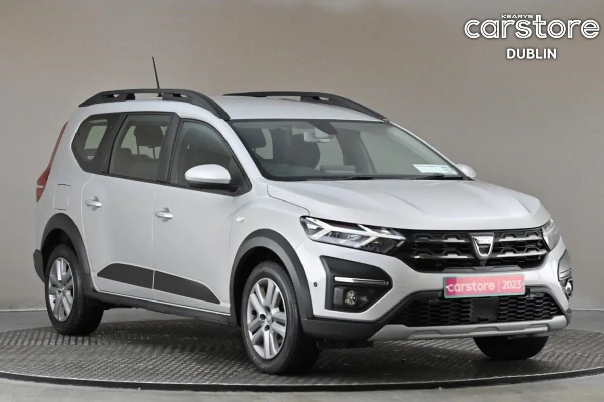 Dacia Jogger  cash Price  1.0 TCE 110BHP Comfort - Image 1