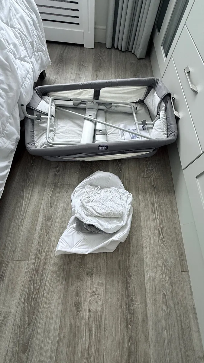 Chicco Next 2 Me - Image 3