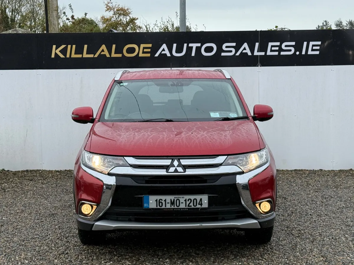 Mitsubishi Outlander 2.2D Manual - Image 2