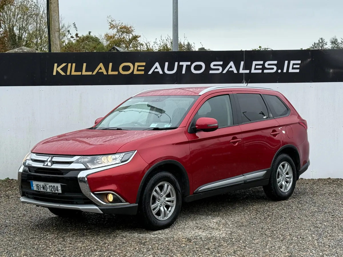 Mitsubishi Outlander 2.2D Manual - Image 3