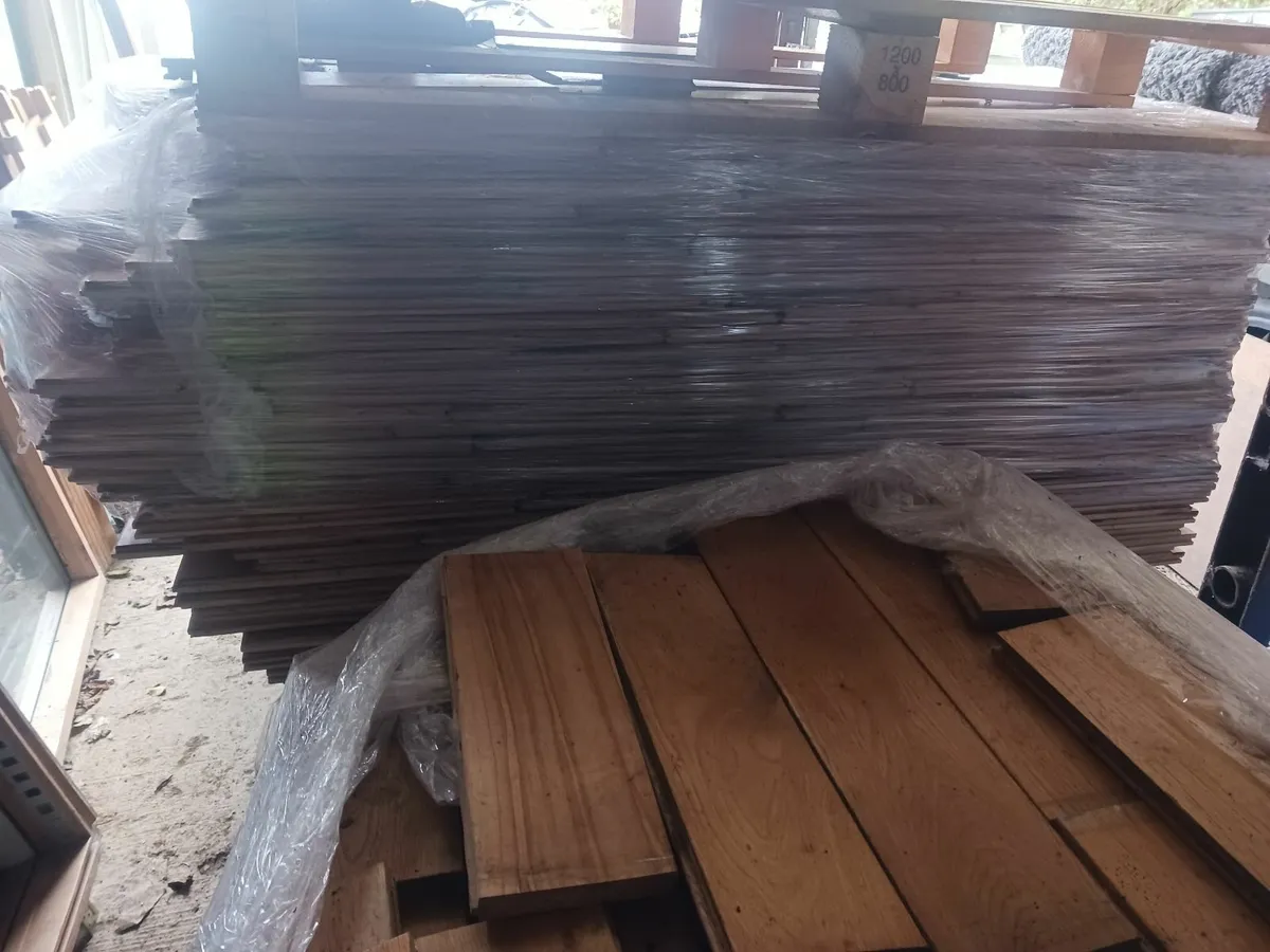 Wooden flooring - Image 3