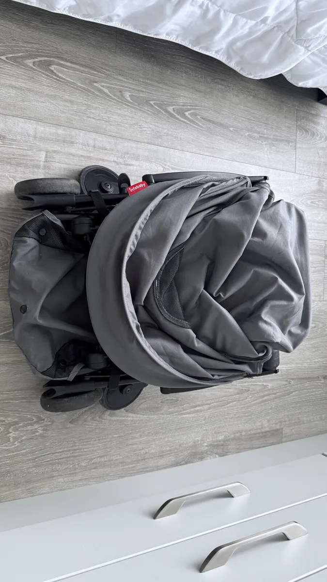 Infababy Ezeego Travel Stroller - Image 4