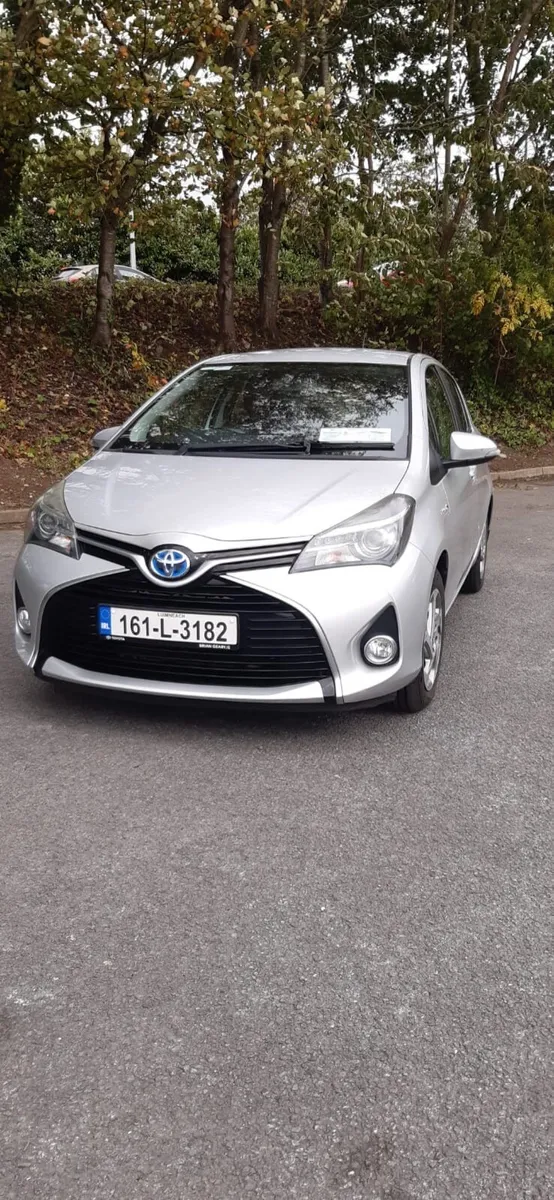 161 Toyota Yaris Hybrid Luxury - Image 1