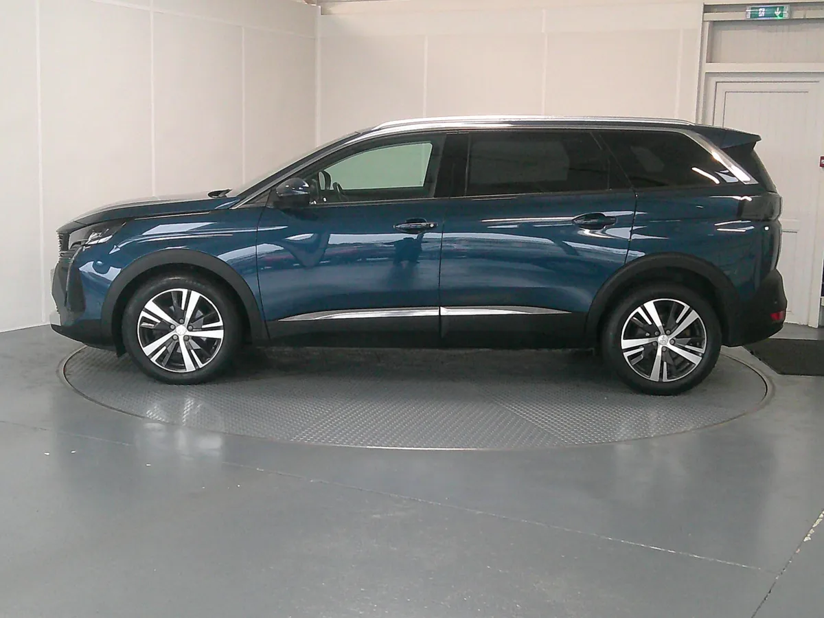 Peugeot 5008 2021 - Image 4