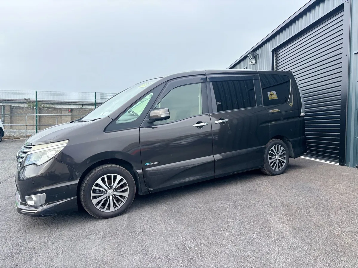 NISSAN SERENA 2015/16 SELECTION - Image 2