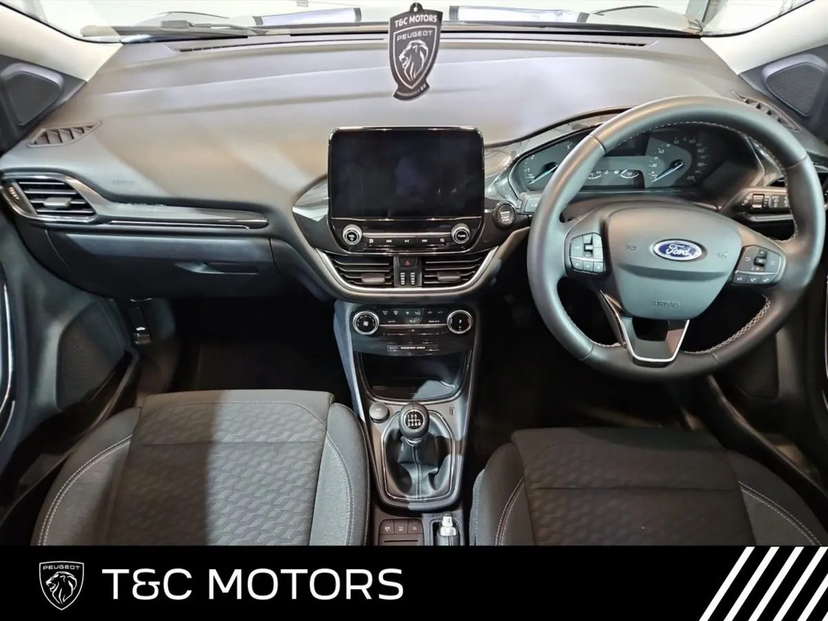 Ford Puma Titanium 1.0 Mhev 125BHP Sat Nav  Air C - Image 3