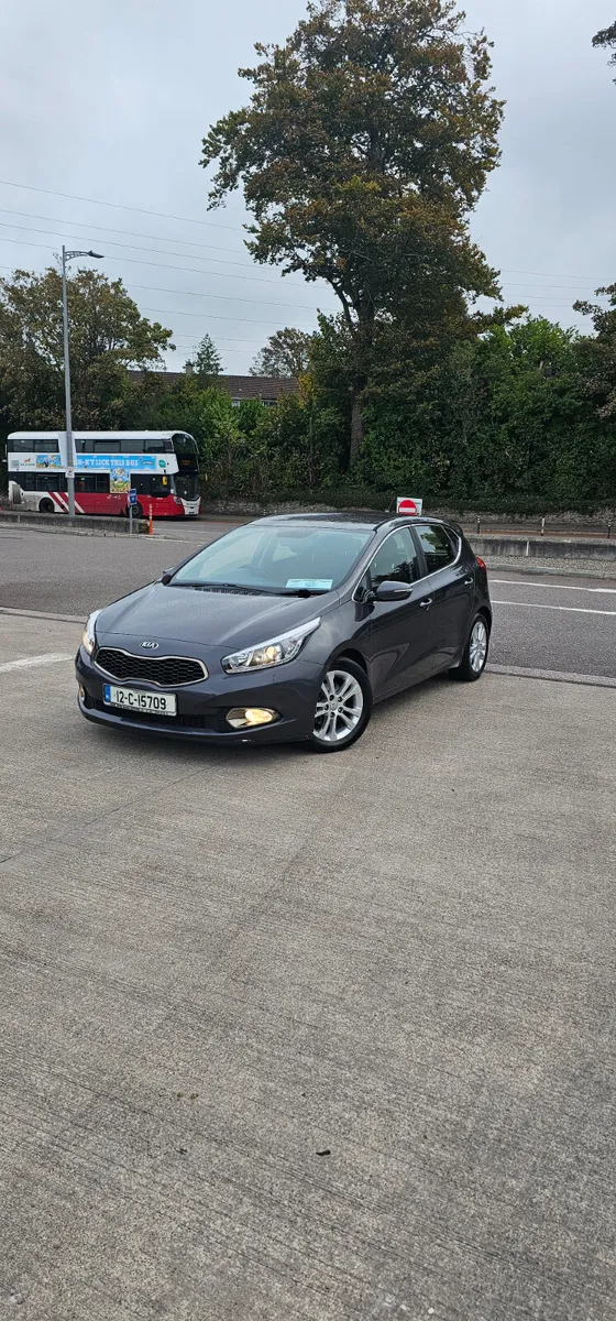 Kia Ceed 2012 ONE OWNER NEW CLUTCH - Image 2