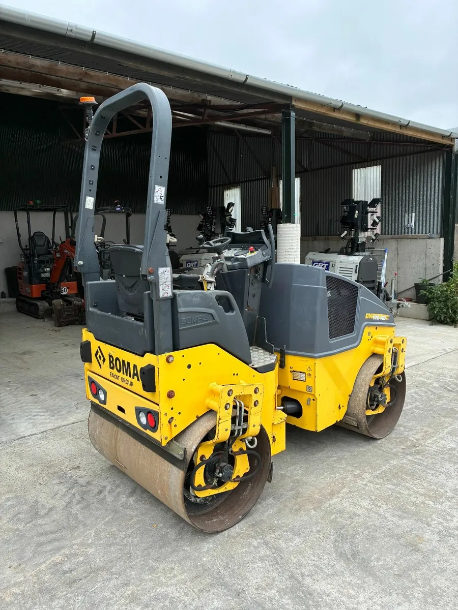 Bomag 120 roller - Image 2