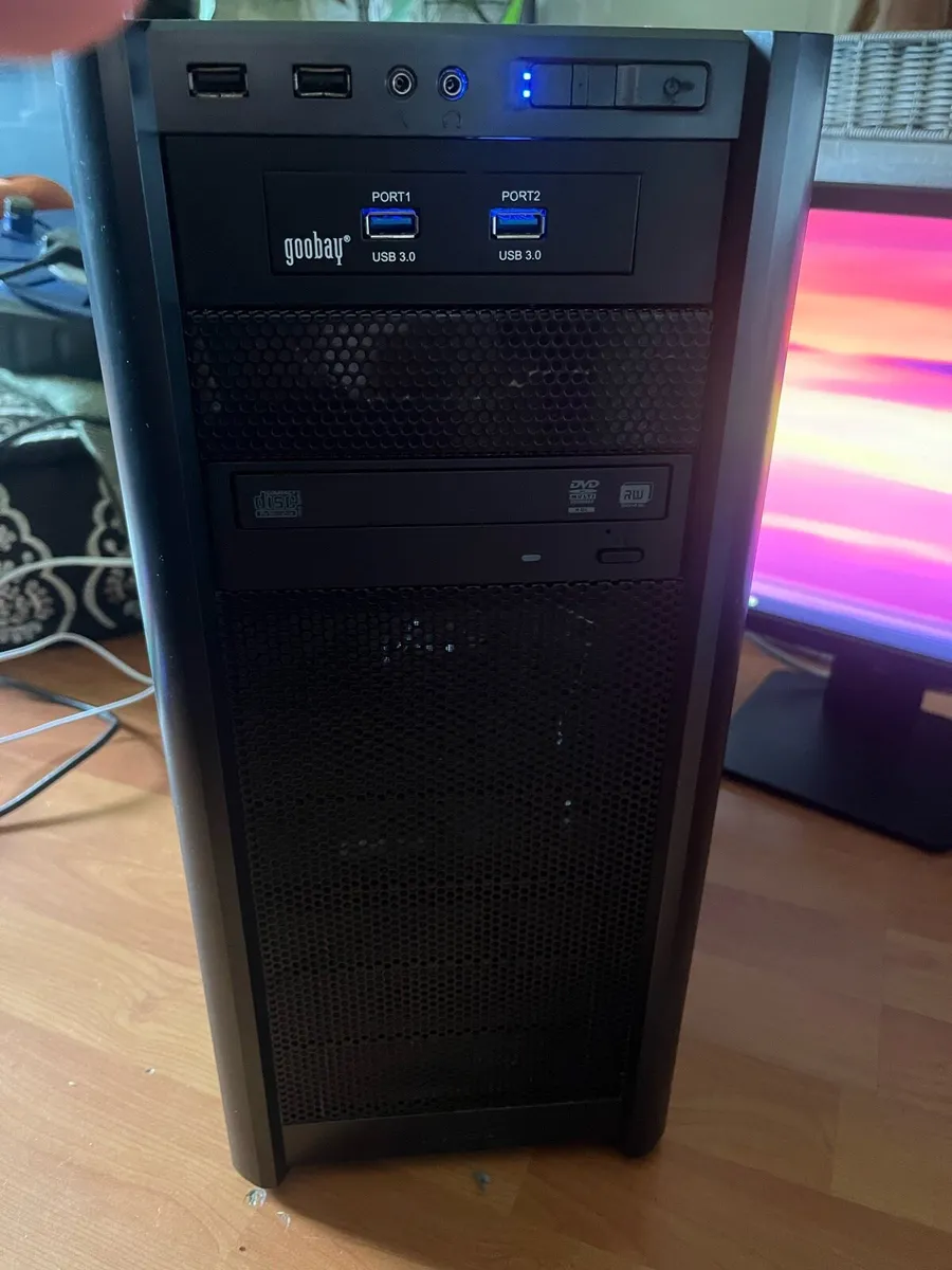 Starter game computer - Image 1
