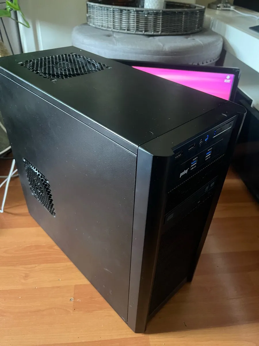 Starter game computer - Image 2