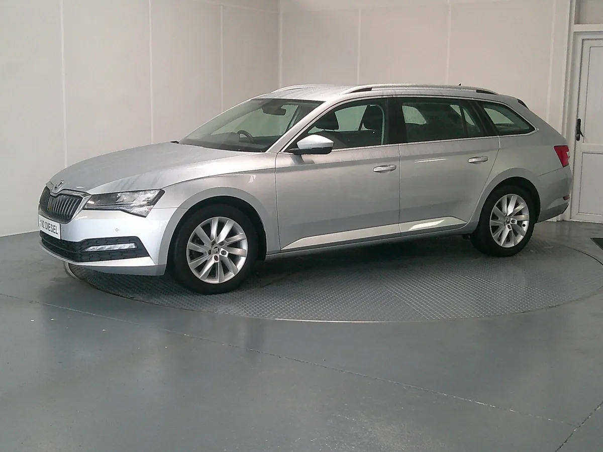 Skoda Superb 2019 - Image 3