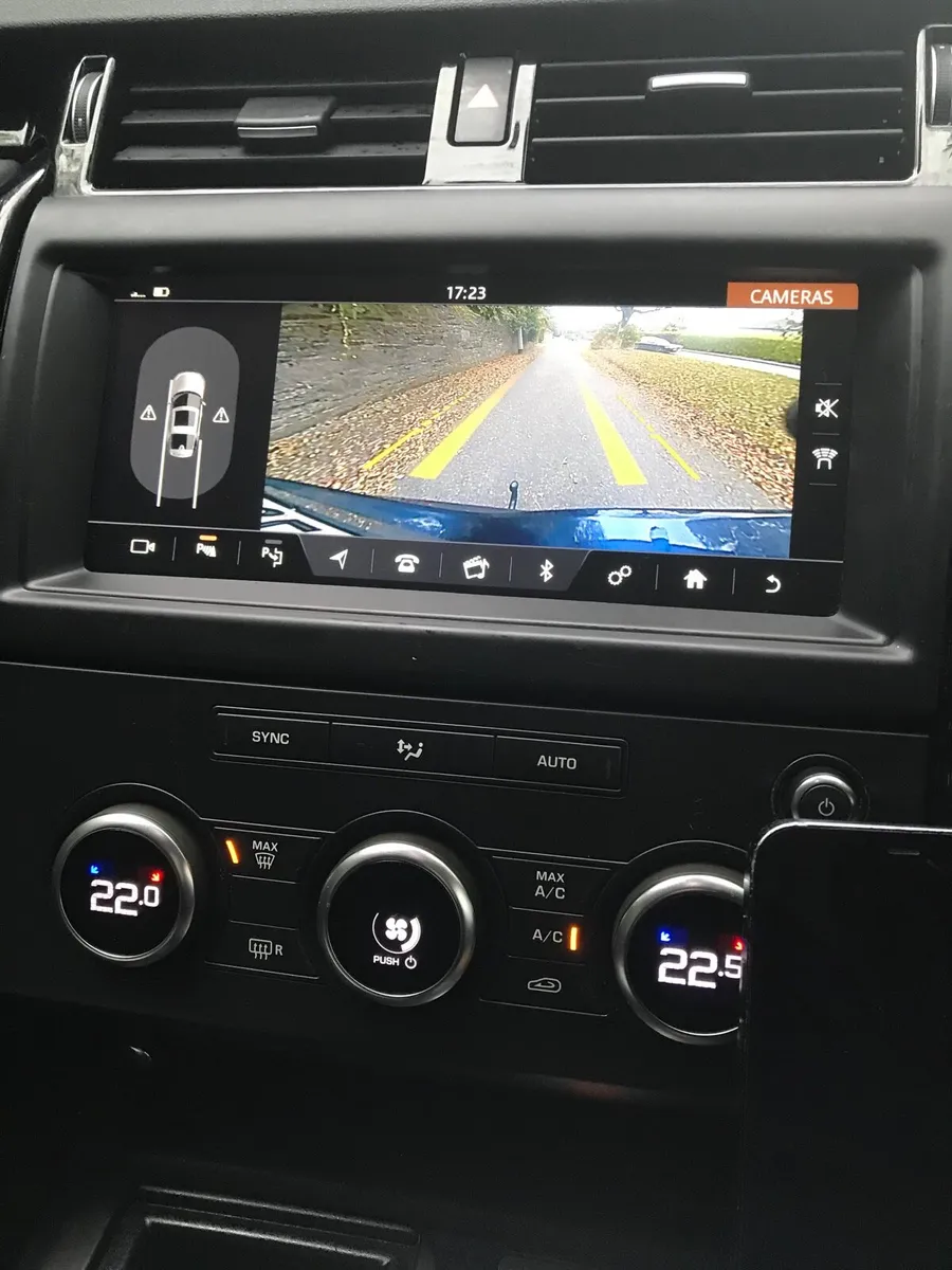 Land Rover Discovery - Image 3