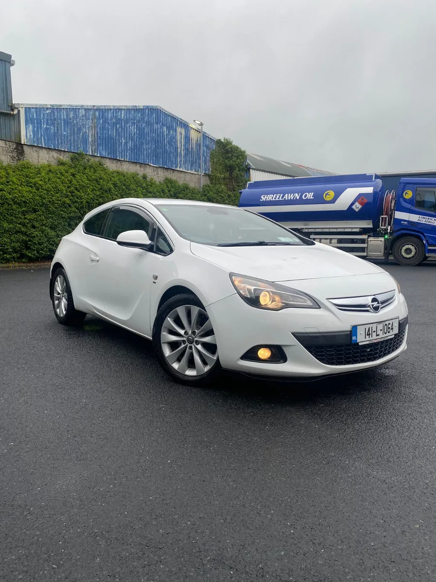 Opel Astra 2014.call 085 2697260 - Image 1