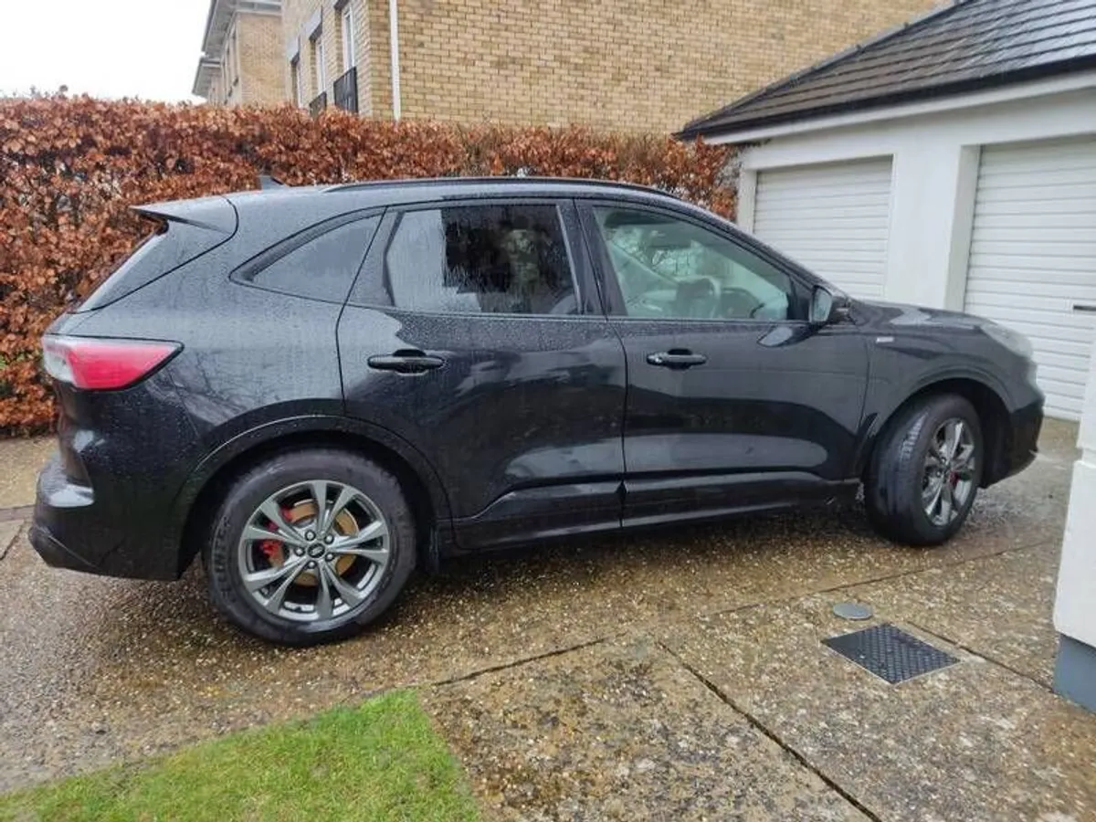 2020 Ford Kuga St Line X - Image 3