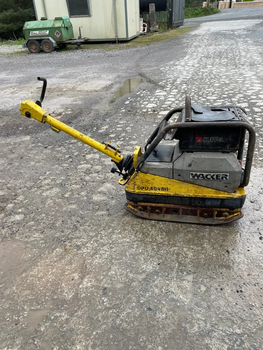 Wacker compactor plate - Image 3