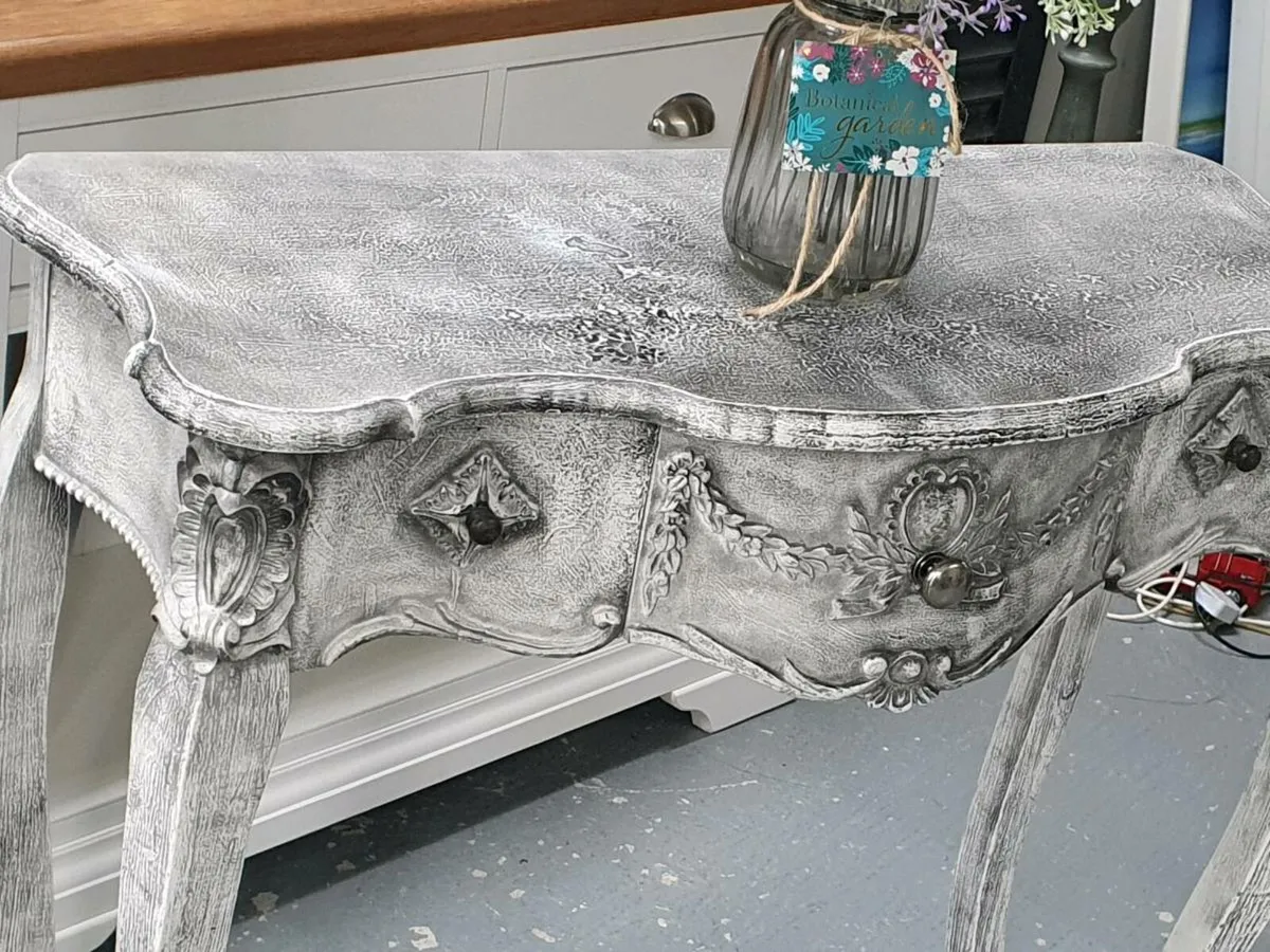 Console table - Image 4