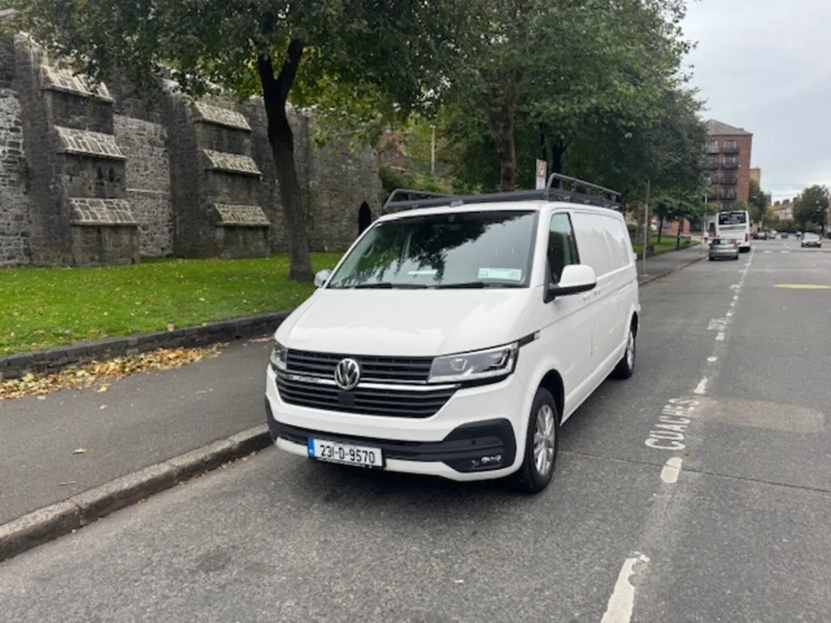 Volkswagen Transporter 2023 - Image 1