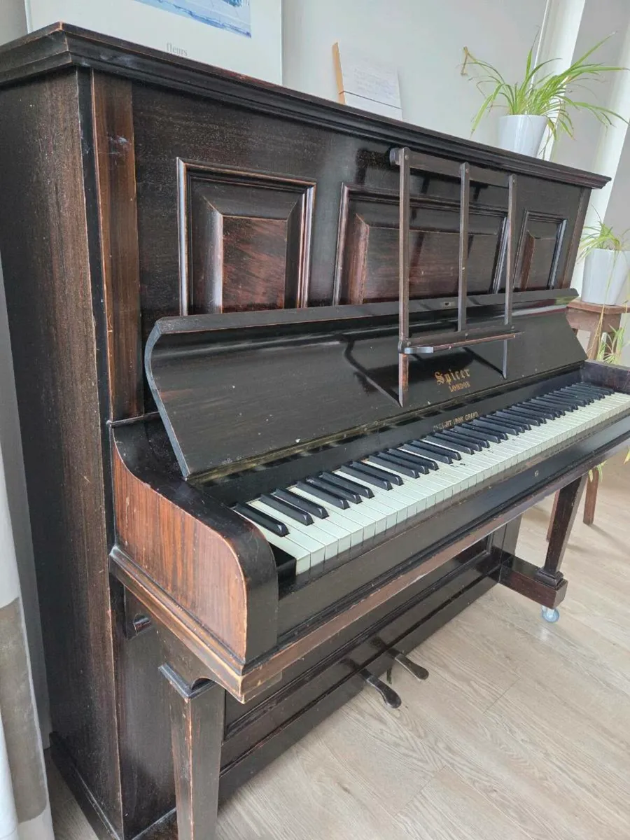 Piano - Image 4