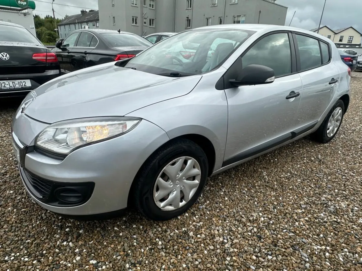 Renault Megane 1.5 5 DCI 90 Expression €6990 - Image 4
