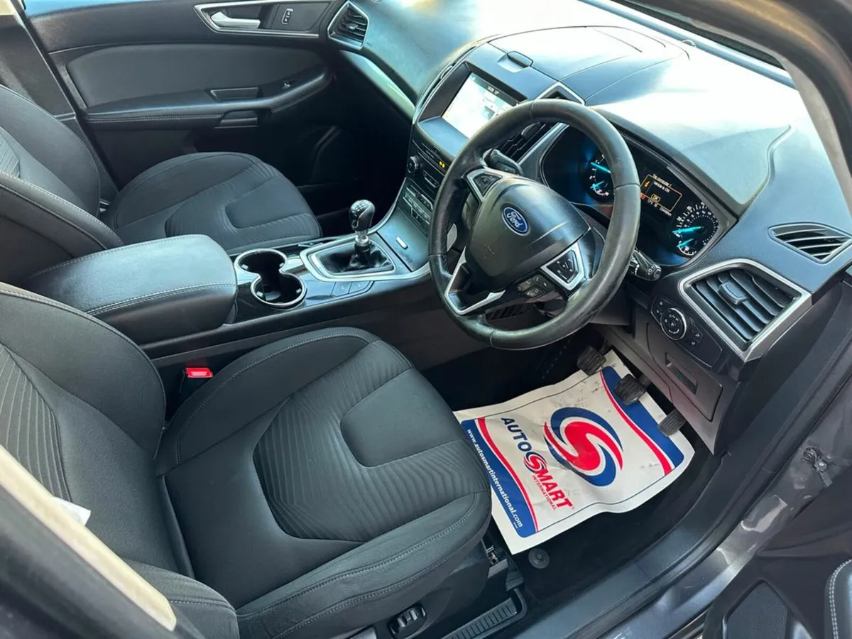 Ford S-Max 2.0 TDCI 150 Zetec 7-Seater - Image 2