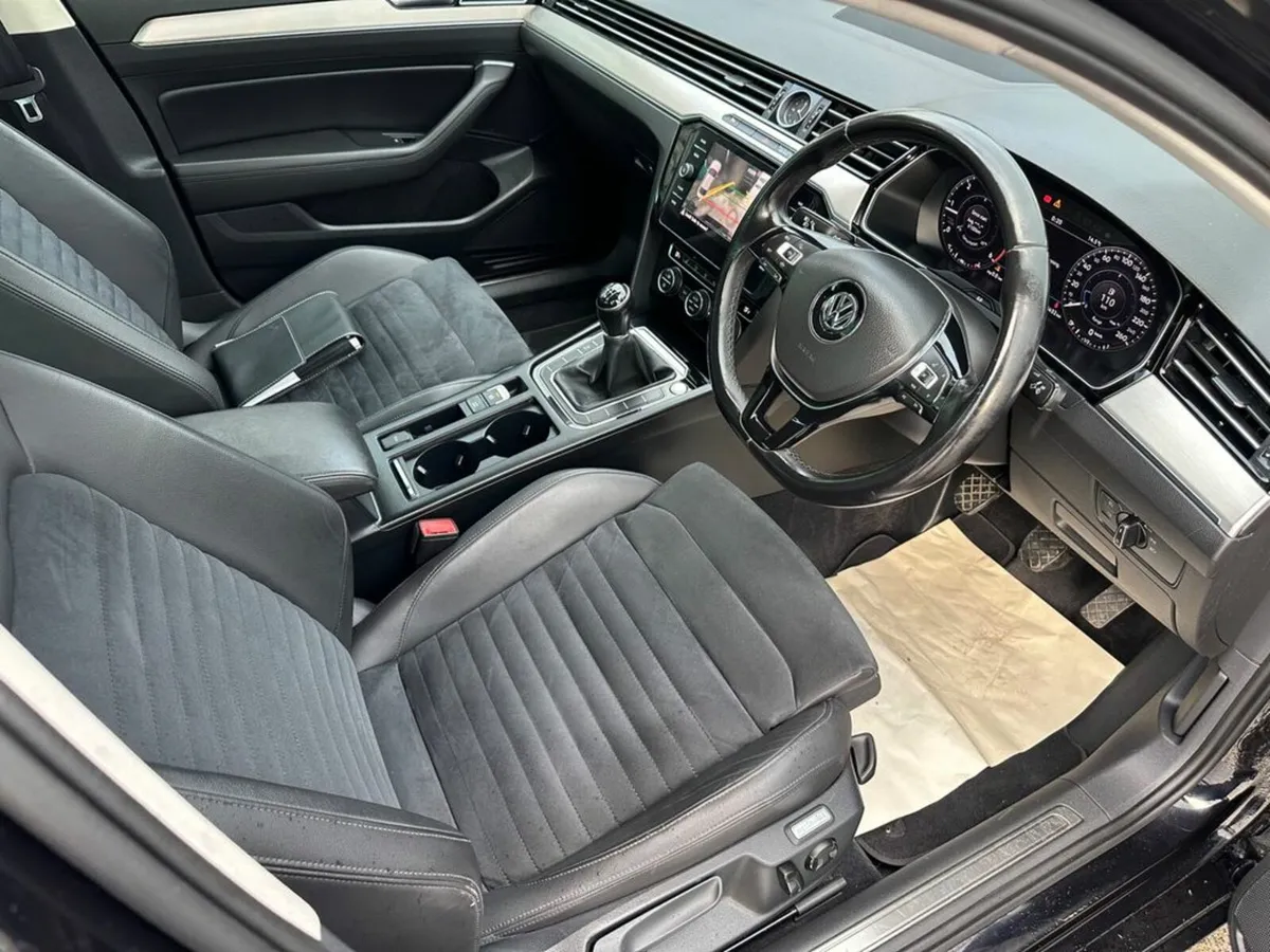 Volkswagen Passat 2.0 TDI 150 BHP Highline - Image 2